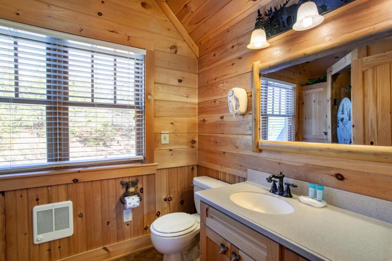 Black Bear Reserve - Mtn View, Hot Tub, Game Room Sevierville Exteriör bild
