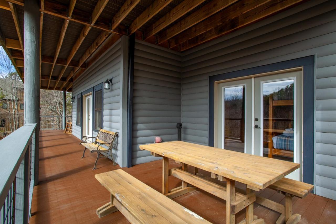 Black Bear Reserve - Mtn View, Hot Tub, Game Room Sevierville Exteriör bild